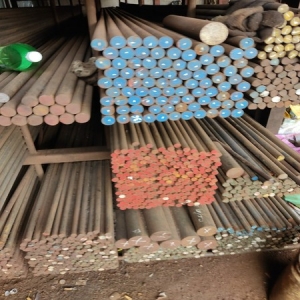 THÉP TRÒN ĐẶC S45C PHI 15 - THÉP TRÒN TRƠN C45 PHI 15