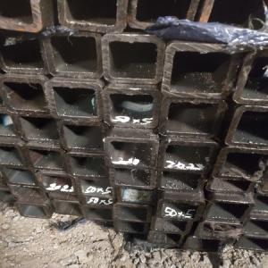 HỘP VUÔNG TIÊU CHUẨN SS400