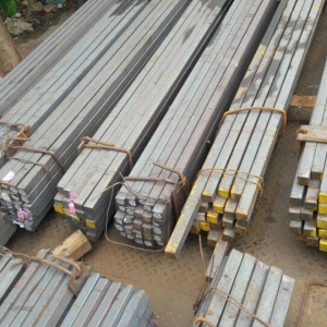  THÉP VUÔNG ĐẶC 28X28, THÉP VUÔNG ĐẶC DẺO 28X28,  LÁP VUÔNG ĐẶC ĐEN 28X28