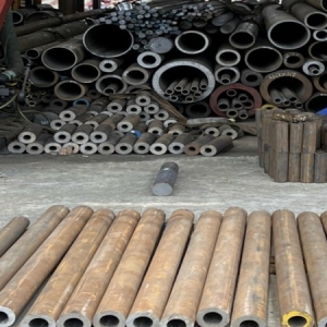 THÉP ỐNG ĐÚC DN120,DN125,DN150,DN200,DN250