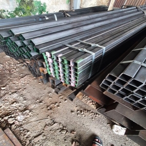 Thép hộp vuông 160x160x6