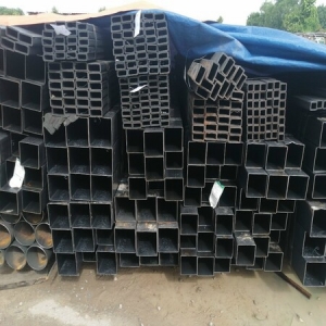 Thép hộp vuông 120X120X4Ly