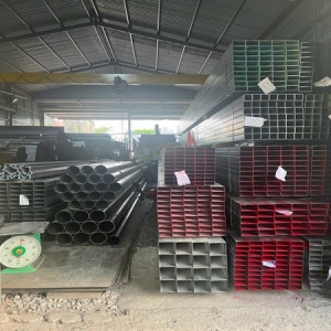 Thép hộp chữ nhật 30x60x2.5