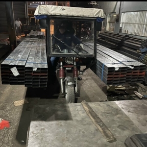 Thép hộp chữ nhật 25×50x0.9 dem