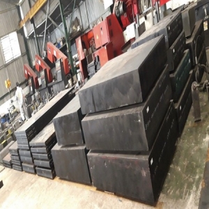 Tấm dày 300ly (300mm)