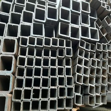  THÉP HỘP VUÔNG TIÊU CHUẨN SS400