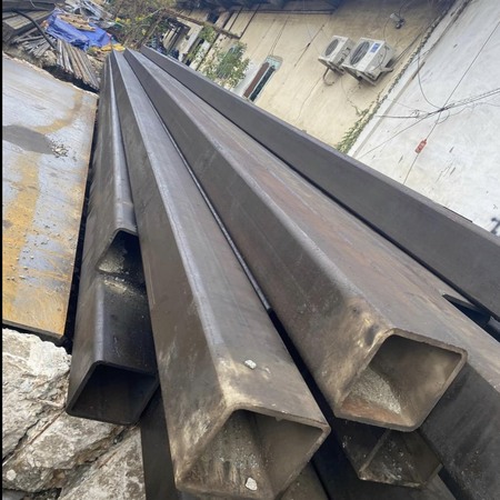 thép hộp 180x180x6000mm