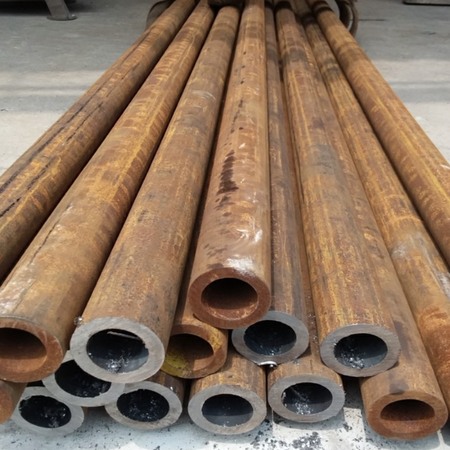 Thép ống đúc Phi 610 dày 12.7mm