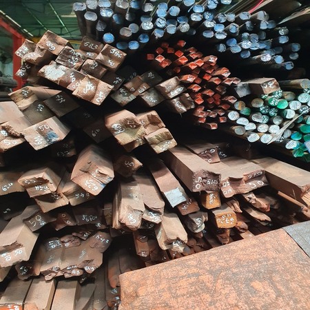 THÉP VUÔNG ĐẶC C45, THÉP VUÔNG ĐẶC S45C, Thép vuông đặc C45 (S45C), vuông đặc C45 (S45C), VUÔNG ĐẶC C45, VUÔNG ĐẶC S45C, Thép C45 (S45C), Thép vuông đặc S45C (C45)