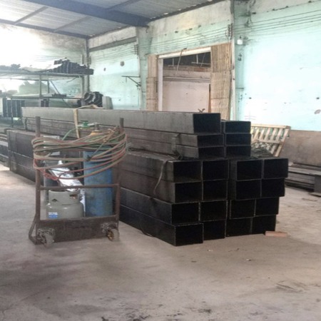 Thép hộp 150x150x3