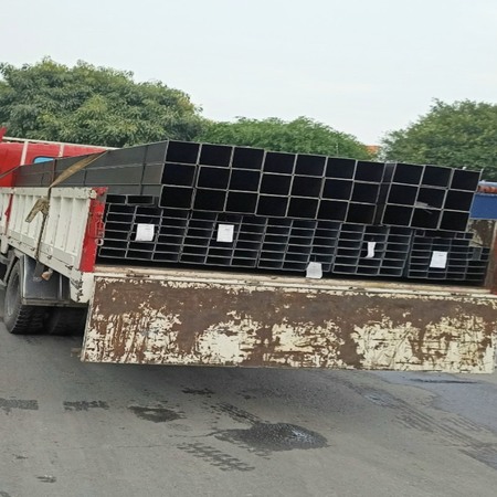 Thép hộp 75x75x3​.5