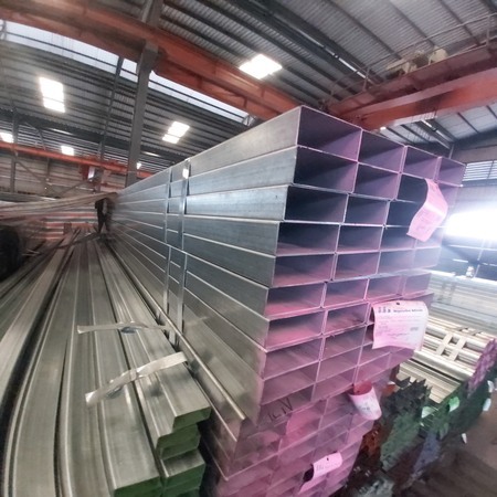 THÉP HỘP CHỮ NHẬT 80X120X2