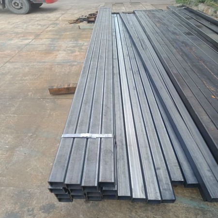 THÉP HỘP CHỮ NHẬT 60X120X2