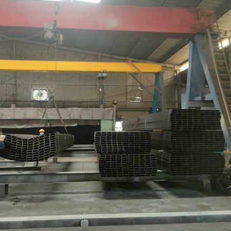 Thép hộp chữ nhật 25×50x1.1