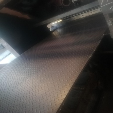 THÉP TẤM GÂN A36X4MM