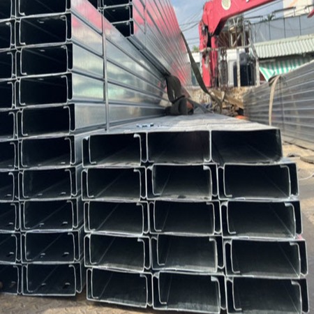 NHẬN CHẤN XÀ GỒ C - U