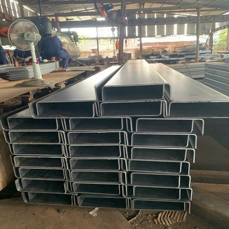 Xà Gồ Thép Chữ C Đen - Xà Gồ Thép Chữ C Mạ Kẽm